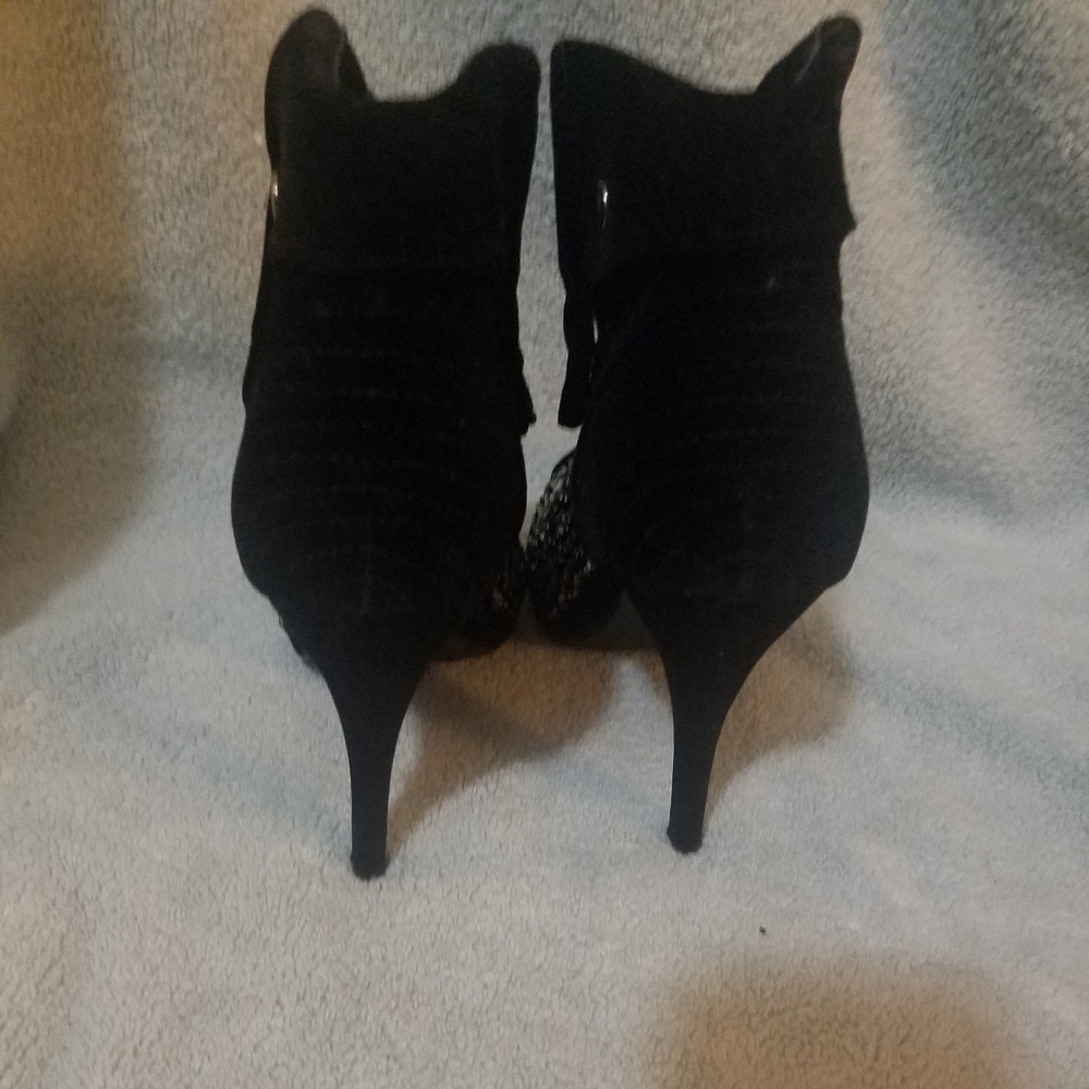 Crystal Booties - Picture 3 of 6